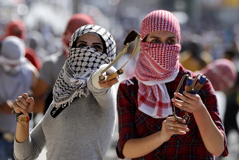 Polisi Israel Tembak Remaja Putri Palestina 